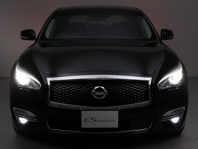 フーガハイブリッド ＶＩＰ　（禁煙車）（後期型）（アラウンドビュー）（１８インチＡＷ）（インテリジェントクルーズ）（エマージェンシーブレーキ）（障害物センサー）（黒本革）（冷暖房シート）（後席コントロールパネル）（オットマン）（21枚目）