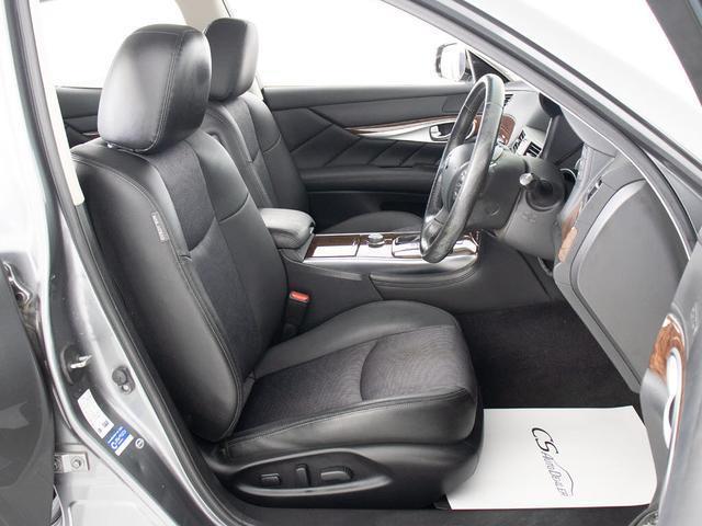 フーガハイブリッド ベースグレード　（禁煙車）（後期型）（記録簿１０枚）（アラウンドビュー）（インテリジェントクルーズ）（エマージェンシーブレーキ）（クリソナ）（ブラックハーフレザー）（助手席オットマン）（ＬＥＤライト）（ＨＤＤナビ）（29枚目）