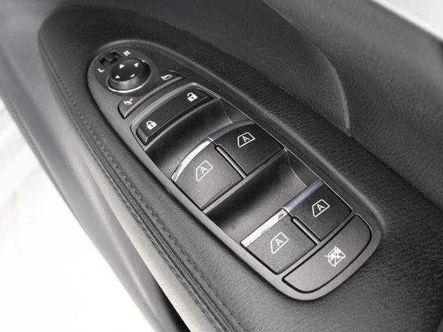 フーガ ２５０ＧＴ　（禁煙車）（後期型）（アラウンドビュー）（インテリジェントクルーズ）（エマージェンシーブレーキ）（クリアランスソナー）（オットマン）（ＬＥＤヘッドライト）（ハーフレザー）（ＨＤＤナビ）（フルセグＴＶ）（14枚目）