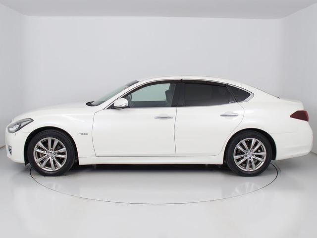 フーガハイブリッド ベースグレード　（後期型）（アラウンドビュー）（インテリジェントクルーズ）（エマージェンシーブレーキ）（クリアランスソナー）（ブラックハーフレザー）（助手席オットマン）（ＬＥＤヘッドライト）（ＨＤＤマルチナビ）（13枚目）