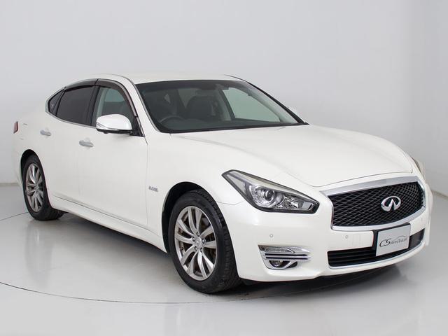 フーガハイブリッド ベースグレード　（後期型）（アラウンドビュー）（インテリジェントクルーズ）（エマージェンシーブレーキ）（クリアランスソナー）（ブラックハーフレザー）（助手席オットマン）（ＬＥＤヘッドライト）（ＨＤＤマルチナビ）（16枚目）