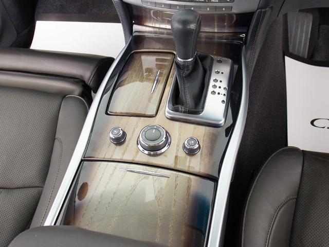 シーマ ハイブリッド　ＶＩＰ　（禁煙車）（法人ワンオーナー）（後期型）（整備記録簿２２枚有）（サンルーフ）（アラウンドビュー）（インテリジェントクルーズ）（エマージェンシーブレーキ）（クリアランスソナー）（後席コントロールパネル）（8枚目）