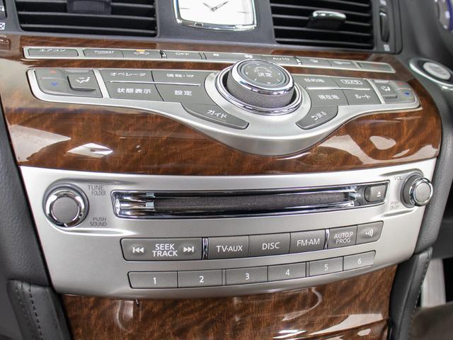 ＣＤはもちろんの事、ＤＶＤ再生も可能です。フルセグ地デジにも対応しさらにＢｌｕｅｔｏｏｔｈにも対応しております