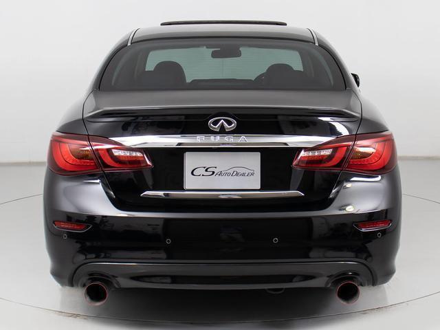 クリアランスソナーが付いています！フロント＆リアにセンサーがあり、障害物に近づくと警告音が鳴りドライバーへお知らせ！すごく便利な人気装備です！！