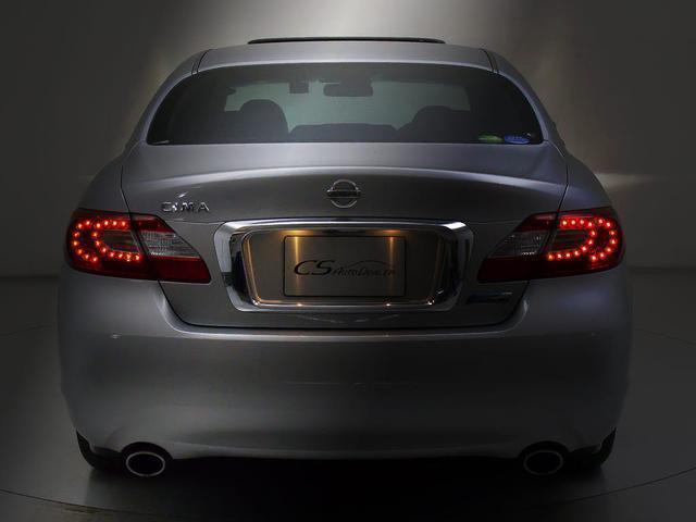 シーマ ハイブリッド　ＶＩＰ　（禁煙車）（サンルーフ）（インテリジェントクルーズ）（エマージェンシーブレーキ）（黒本革）（オットマン）（後席コントロールパネル）（シートヒーター）（エアシート）（ＨＤＤナビ）（Ｂｌｕｅｔｏｏｔｈ）（23枚目）