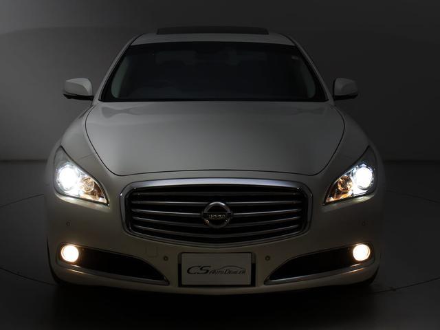 シーマ ハイブリッド　ＶＩＰ　（サンルーフ）（アラウンドビュー）（インテリジェントクルーズ）（エマージェンシーブレーキ）（黒本革シート）（エアシート）（シートヒーター）（ＨＤＤマルチナビ）（バックモニター）（Ｂｌｕｅｔｏｏｔｈ）（20枚目）