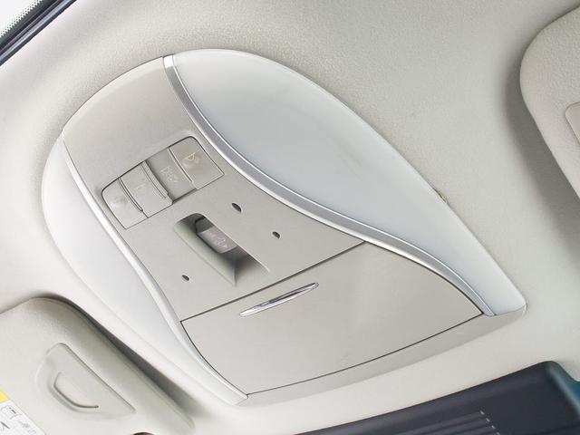 シーマ ハイブリッド　ＶＩＰ　（サンルーフ）（アラウンドビュー）（インテリジェントクルーズ）（エマージェンシーブレーキ）（黒本革シート）（エアシート）（シートヒーター）（ＨＤＤマルチナビ）（バックモニター）（Ｂｌｕｅｔｏｏｔｈ）（35枚目）