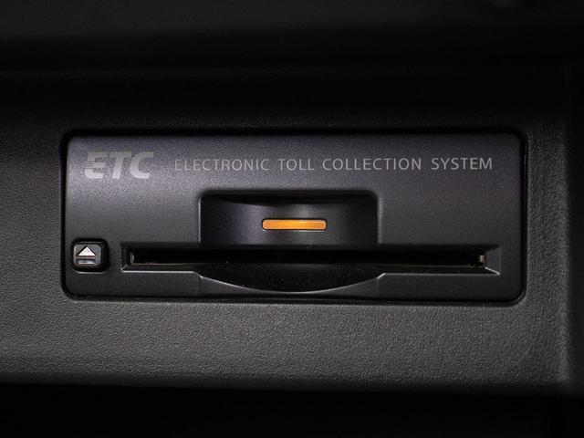 シーマ ハイブリッド　ＶＩＰ　（サンルーフ）（アラウンドビュー）（インテリジェントクルーズ）（エマージェンシーブレーキ）（黒本革シート）（エアシート）（シートヒーター）（ＨＤＤマルチナビ）（バックモニター）（Ｂｌｕｅｔｏｏｔｈ）（36枚目）