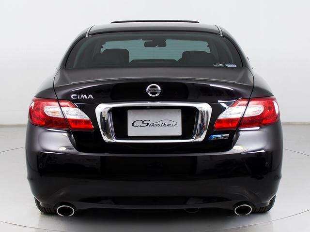 シーマ ハイブリッド　ＶＩＰ　Ｇ　（サンルーフ）（リアエンター）（ＢＯＳＥサウンドシステム）（インテリジェントクルーズ）（エマージェンシーブレーキ）（クリアランスソナー）（後席コントロールパネル）（冷暖房シート）（助手席オットマン）（17枚目）