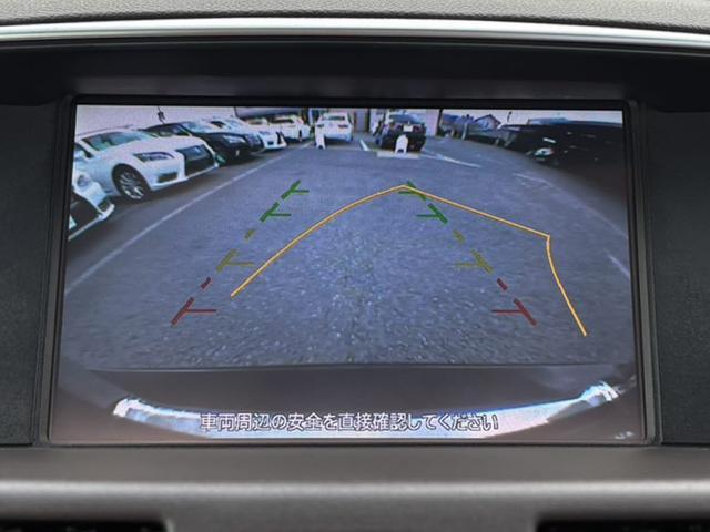 シーマ ハイブリッド　ＶＩＰ　Ｇ　（サンルーフ）（リアエンター）（ＢＯＳＥサウンドシステム）（インテリジェントクルーズ）（エマージェンシーブレーキ）（クリアランスソナー）（後席コントロールパネル）（冷暖房シート）（助手席オットマン）（33枚目）