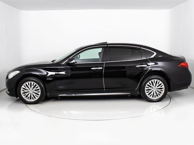 シーマ ハイブリッド　ＶＩＰ　Ｇ　（禁煙車）（記録簿２２枚）（サンルーフ）（リアエンターシステム）（ＢＯＳＥサウンド）（黒本革シート）（エアシート）（シートヒーター）（ＨＤＤナビ）（アラウンドビューモニタ）（エマージェンシーブレーキ）（14枚目）