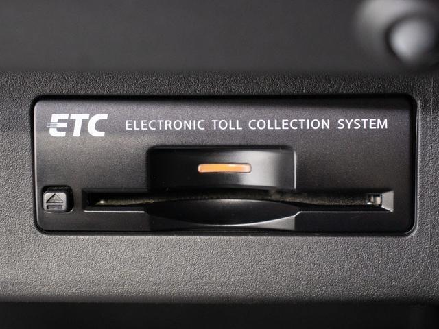 シーマ ハイブリッド　ＶＩＰ　Ｇ　（禁煙車）（記録簿２２枚）（サンルーフ）（リアエンターシステム）（ＢＯＳＥサウンド）（黒本革シート）（エアシート）（シートヒーター）（ＨＤＤナビ）（アラウンドビューモニタ）（エマージェンシーブレーキ）（40枚目）