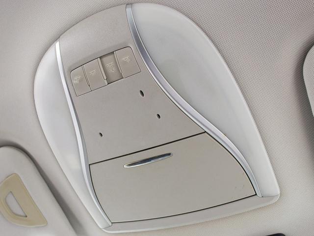 フーガ ３７０ＧＴ　タイプＳ　（２０インチアルミホイール）（純正エアロバンパー）（黒本革）（助手席オットマン）（シートヒーター）（エアシート）（ＨＤＤマルチナビ）（Ｂｌｕｅｔｏｏｔｈオーディオ）（バックモニター）（フルセグＴＶ）（32枚目）