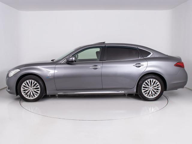 シーマ ハイブリッド VIP (禁煙車)(ワンオーナー)(サンルーフ)(BOSEサウンドスピーカー)(インテリジェントクルーズ)(後席コントロールパネル)(エアシート)(シートヒーター)(HDDマルチナビ)(Bluetooth)(14枚目)