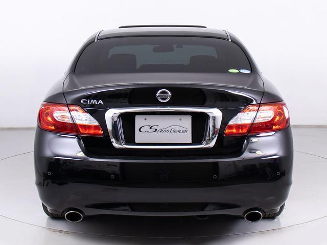 シーマ ハイブリッド VIP G (禁煙車)(ワンオーナー)(後期型)(BOSEサウンド)(リアエンター)(エマージェンシーブレーキ)(インテリジェントクルーズ)(アラウンドビュー)(黒本革)(オットマン)(クリアランスソナー)(17枚目)