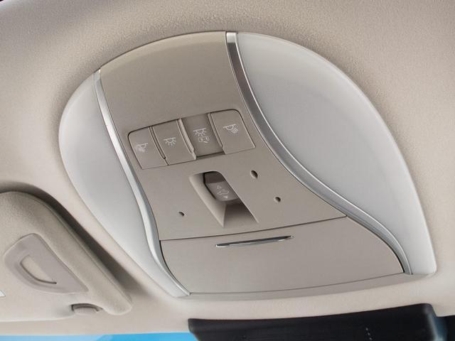 シーマ ハイブリッド VIP G (禁煙車)(ワンオーナー)(後期型)(BOSEサウンド)(リアエンター)(エマージェンシーブレーキ)(インテリジェントクルーズ)(アラウンドビュー)(黒本革)(オットマン)(クリアランスソナー)(43枚目)