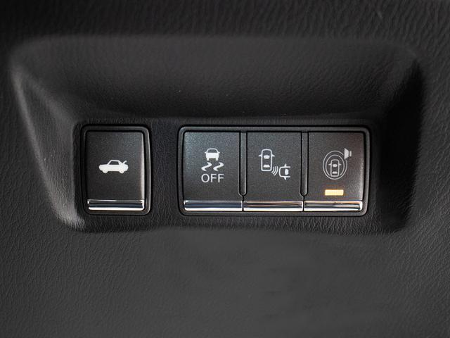 フーガ ２５０ＧＴ　（禁煙車）（後期型）（アラウンドビュー）（インテリジェントクルーズ）（エマージェンシーブレーキ）（クリアランスソナー）（ブラックハーフレザー）（助手席オットマン）（ＬＥＤヘッドライト）（ＨＤＤナビ）（37枚目）