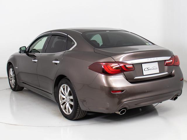 フーガハイブリッド ベースグレード　（禁煙）（後期型）（ＢＯＳＥサウンドシステム）（プレミアムインテリアパッケージ）（アラウンドビュー）（インテリジェントクルーズ）（エマージェンシーブレーキ）（黒本革）（オットマン）（ＨＤＤマルチナビ）（14枚目）