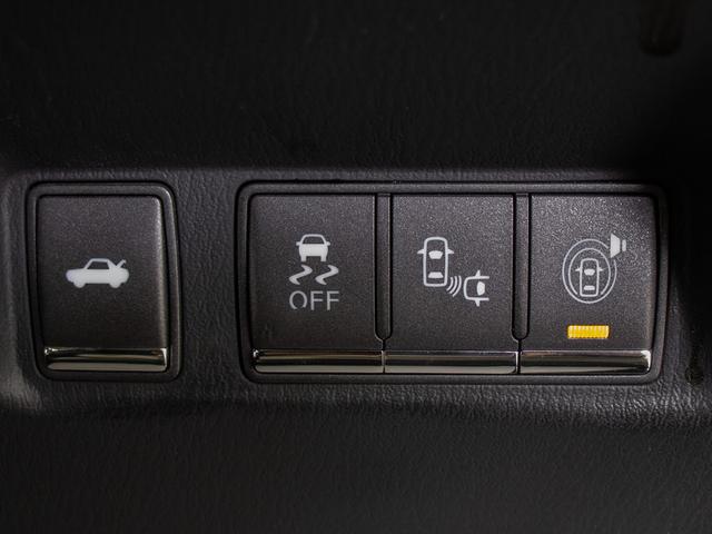 フーガハイブリッド ベースグレード　（禁煙）（後期型）（ＢＯＳＥサウンドシステム）（プレミアムインテリアパッケージ）（アラウンドビュー）（インテリジェントクルーズ）（エマージェンシーブレーキ）（黒本革）（オットマン）（ＨＤＤマルチナビ）（30枚目）