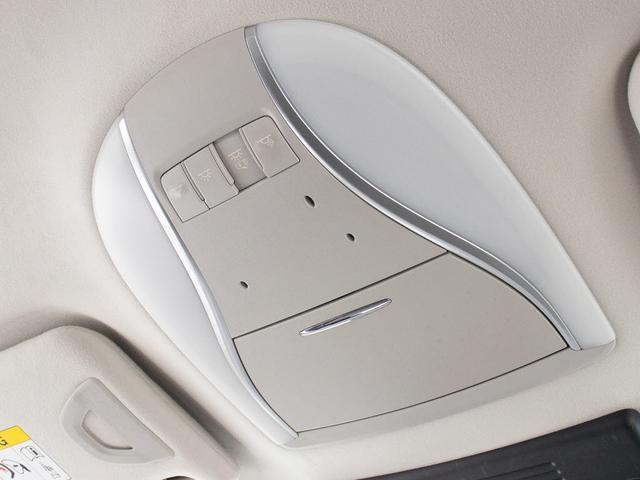 フーガハイブリッド ベースグレード　（禁煙）（後期型）（ＢＯＳＥサウンドシステム）（プレミアムインテリアパッケージ）（アラウンドビュー）（インテリジェントクルーズ）（エマージェンシーブレーキ）（黒本革）（オットマン）（ＨＤＤマルチナビ）（36枚目）