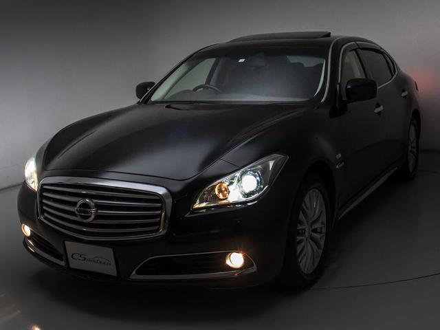 シーマ ハイブリッド　ＶＩＰ　（禁煙車）（サンルーフ）（ＢＯＳＥサウンドスピーカー）（黒本革）（インテリジェントクルーズ）（エマージェンシーブレーキ）（後席コントロールパネル）（冷暖房シート）（助手席オットマン）（ＨＤＤナビ）（21枚目）