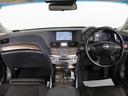 ハイブリッド VIP (禁煙車)(法人ワンオーナー)(サンルーフ)(BOSEサウンドスピーカー)(インテリジェントクルーズ)(エマージェンシーブレーキ)(黒本革)(オットマン)(後席コントロールパネル)(冷暖房シート)(26枚目)
