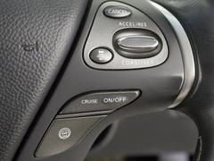 インテリジェントクルーズコントロール　　ミリ波レーダーと単眼カメラで先行車を認識し、車速に応じた車間距離を保ちながら追従走行を支援します。 3