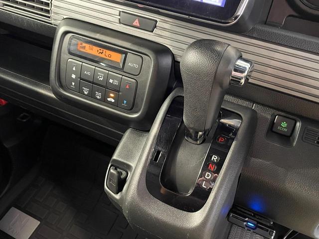Ｎ－ＶＡＮ＋スタイル ファン・ターボホンダセンシング　９インチナビ　ＥＴＣ２．０　バックカメラ　オートエアコン　ラバーマット　クルーズコントロール　プッシュスタート　ＵＳＢソケット　キーフリー（18枚目）