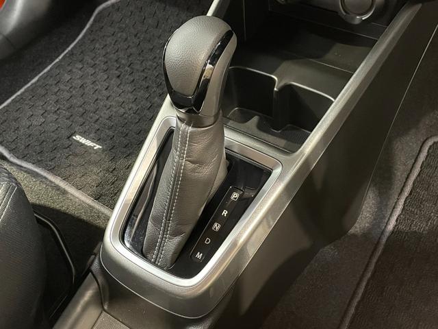 スイフト ハイブリッドRS 8インチナビ 前後ドラレコ バックカメラ ETC 純正16インチアルミホイール スズキセーフティサポート 純正フロアマット パドルシフト クルーズコントロール サイドバイザー フューエルリッドカバー(23枚目)