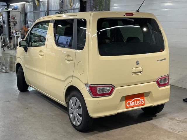 ワゴンR FX FX(4名) 試乗車 禁煙車 CDチューナー キーフリー オートエアコン シートヒーター プッシュスタート オートライト スズキセーフティ ラジオ(3枚目)