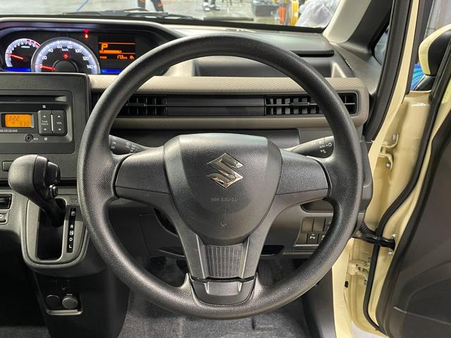 ワゴンR FX FX(4名) 試乗車 禁煙車 CDチューナー キーフリー オートエアコン シートヒーター プッシュスタート オートライト スズキセーフティ ラジオ(11枚目)