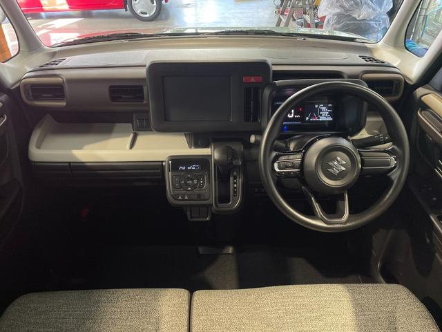 スペーシア ハイブリッドＧ　スズキセーフティー　プッシュスタート　キーフリー　オートエアコン　ステアリングリモコン　スライドドア　オートライト　レベライザー　禁煙車　高年式　試乗車（9枚目）