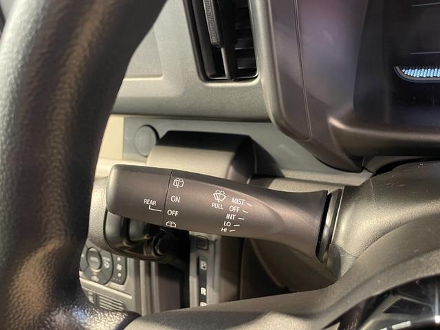 スペーシア ハイブリッドＧ　スズキセーフティー　プッシュスタート　キーフリー　オートエアコン　ステアリングリモコン　スライドドア　オートライト　レベライザー　禁煙車　高年式　試乗車（12枚目）