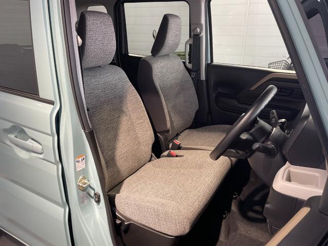 スペーシア ハイブリッドＧ　スズキセーフティー　プッシュスタート　キーフリー　オートエアコン　ステアリングリモコン　スライドドア　オートライト　レベライザー　禁煙車　高年式　試乗車（18枚目）