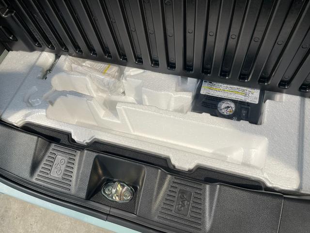 スペーシア ハイブリッドＧ　スズキセーフティー　プッシュスタート　キーフリー　オートエアコン　ステアリングリモコン　スライドドア　オートライト　レベライザー　禁煙車　高年式　試乗車（26枚目）