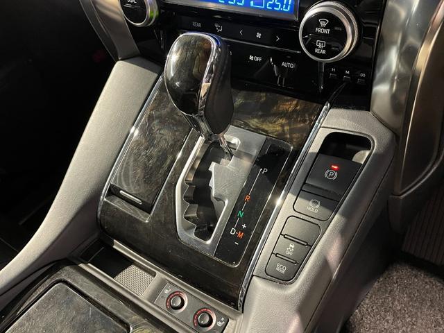ヴェルファイア ２．５Ｚ　Ｇエディション　サンルーフアルパインナビ　フリップダウン　ＥＴＣ　バックカメラ　ドラレコ　シートヒーター　純正１８インチアルミホイール　革シート　　パワーバックドア　パワーシート　オットマン　ナノイー　ＡＣ１００Ｖ（24枚目）