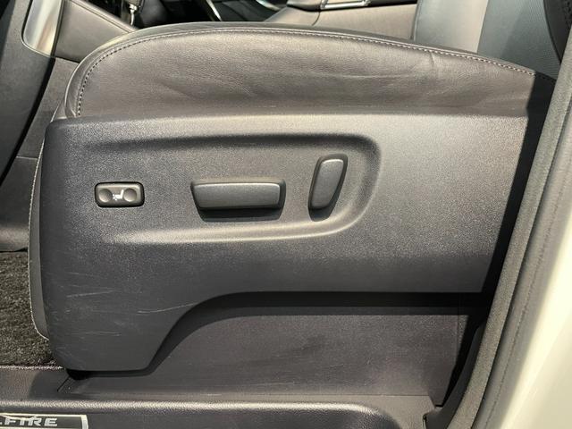 ヴェルファイア ２．５Ｚ　Ｇエディション　サンルーフアルパインナビ　フリップダウン　ＥＴＣ　バックカメラ　ドラレコ　シートヒーター　純正１８インチアルミホイール　革シート　　パワーバックドア　パワーシート　オットマン　ナノイー　ＡＣ１００Ｖ（45枚目）