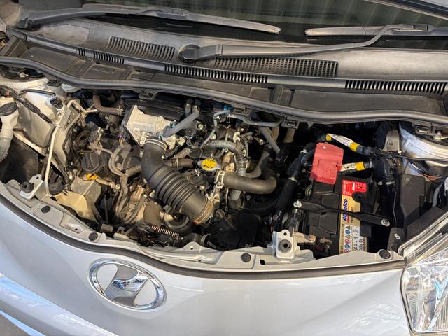 ｉＱ １００Ｘ　純正ナビ　Ｂｌｕｅｔｏｏｔｈ　パワステキーレス　電動格納ミラー　ＥＴＣ　パワーウインドウ　ステアリングリモコン（44枚目）