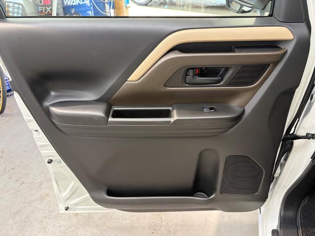 �ŐV�̍݌ɏ󋵂͂��d�b�ł��₢���킹����������