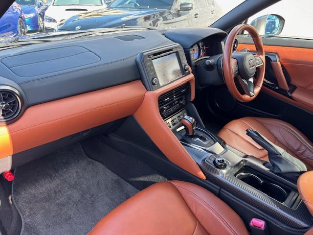 GT-R プレミアムエディション ファッショナブルインテリア(16枚目)