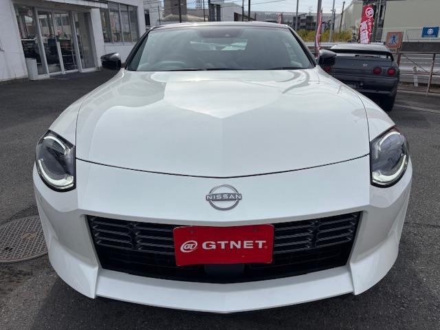 フェアレディZ バージョンST MY25 黒内装 SOSコール ナビTV バックカメラ BOSE エマージェンジーブレーキ 衝突軽減ブレーキ リアトラフィックアラート レーンキープ ETC2.0(7枚目)