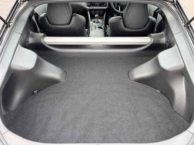 フェアレディZ バージョンST MY25 黒内装 SOSコール ナビTV バックカメラ BOSE エマージェンジーブレーキ 衝突軽減ブレーキ リアトラフィックアラート レーンキープ ETC2.0(19枚目)