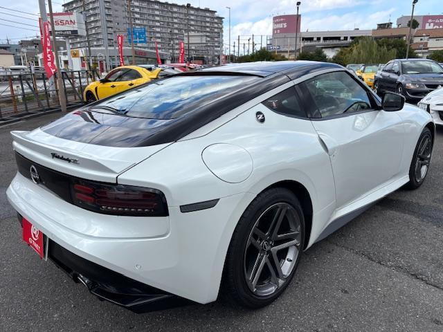 フェアレディZ バージョン T 1オーナー エマージェンシーブレーキ BOSEサウンド シートヒーター LKA ACC ナビTV バックカメラ ETC2.0(2枚目)