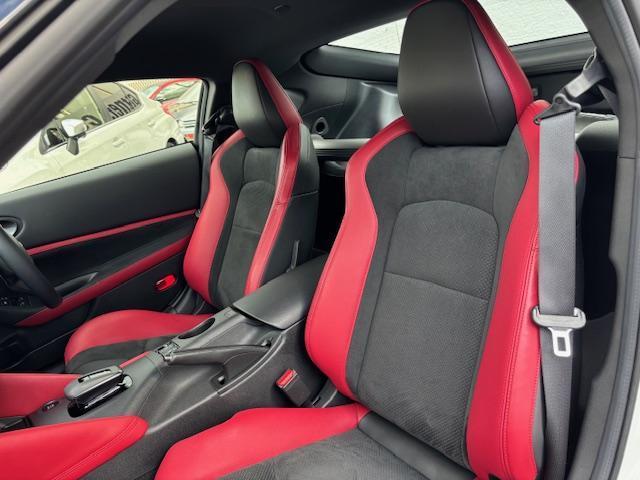 フェアレディZ バージョン T 1オーナー エマージェンシーブレーキ BOSEサウンド シートヒーター LKA ACC ナビTV バックカメラ ETC2.0(17枚目)