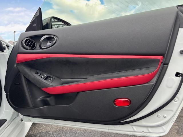 フェアレディZ バージョン T 1オーナー エマージェンシーブレーキ BOSEサウンド シートヒーター LKA ACC ナビTV バックカメラ ETC2.0(19枚目)