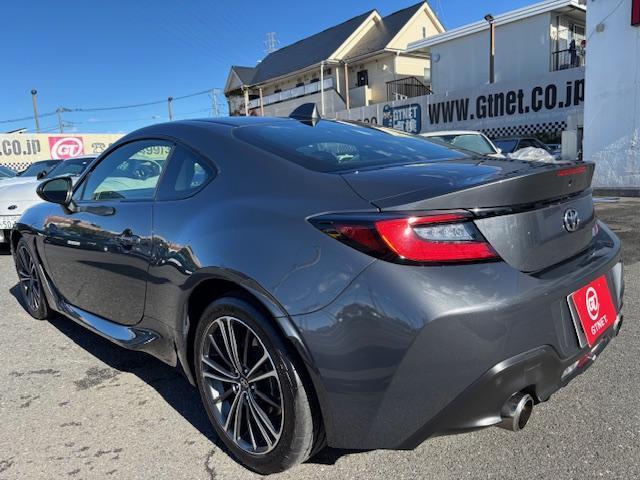 GR86 RC CUSCOクラッチ Defiメーター TOMEIシフトノブ GRエアロスタビライジングカバー momoステアリング WorksBellクイックリリース・SRDKit ナビTV バックカメラ ETC(6枚目)