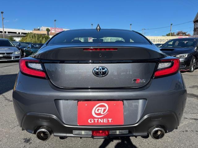 GR86 RC CUSCOクラッチ Defiメーター TOMEIシフトノブ GRエアロスタビライジングカバー momoステアリング WorksBellクイックリリース・SRDKit ナビTV バックカメラ ETC(8枚目)