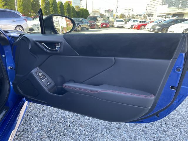 BRZ S STIパフォーマンスアルミ・マフラー・コンプリートKIT ドラレコ ETC2.0 メモリーナビTV バックカメラ シートヒーター(19枚目)