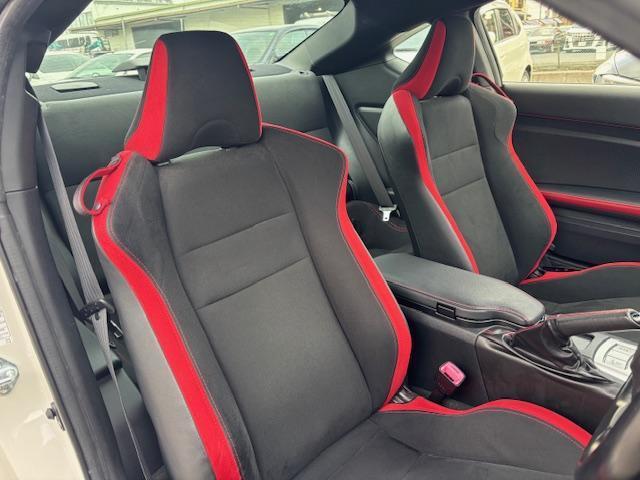 ８６ ＧＴ　ＴＯＭＳエアロ　５ＺＩＧＥＮマフラー　ナビＴＶ　ＥＴＣ（4枚目）