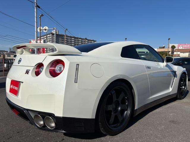 GT-R ブラックエディション MY15 nismoスポリセ HDDナビ(2枚目)